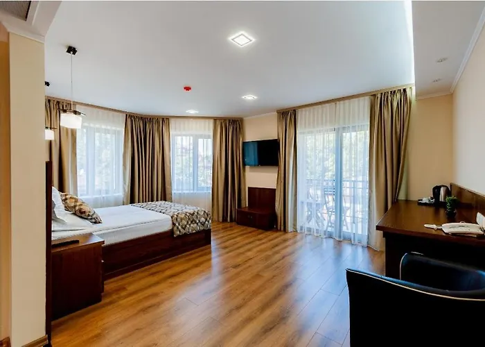 централ и * Павел баня