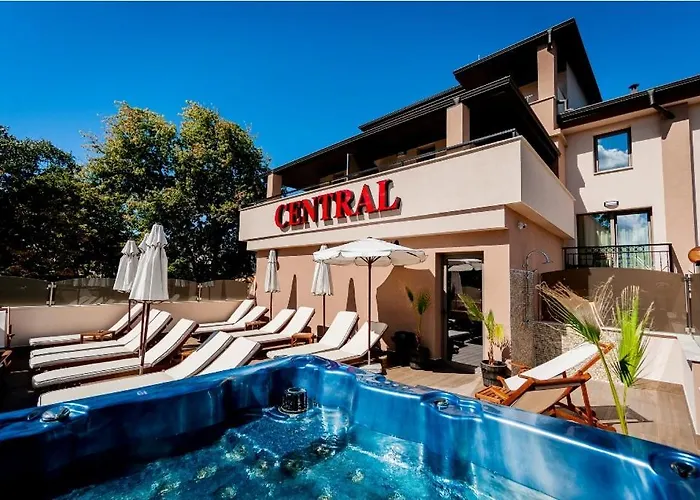 централ и * Павел баня